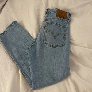 Levi wedgie fit jeans